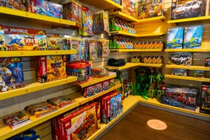 LEGOLAND® Holiday Village - Shop