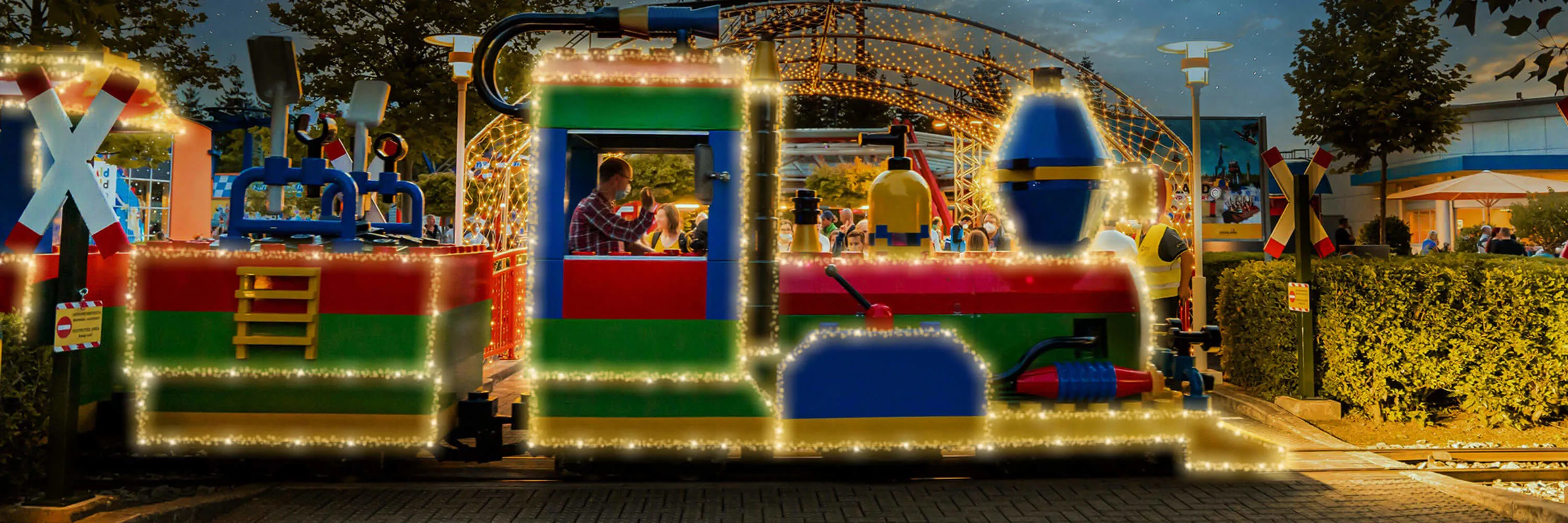 Osvětlený LEGOLAND Express v LEGOLANDu WinterWonder