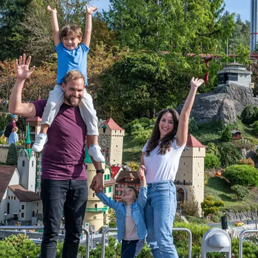 LEGOLAND® Holiday Village - Great offers for your family vacation