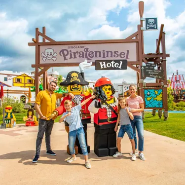 LEGOLAND® Holiday Village - Pirate Island Hotel