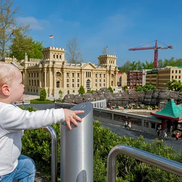 LEGOLAND® Holiday Village - Great offers for your family vacation