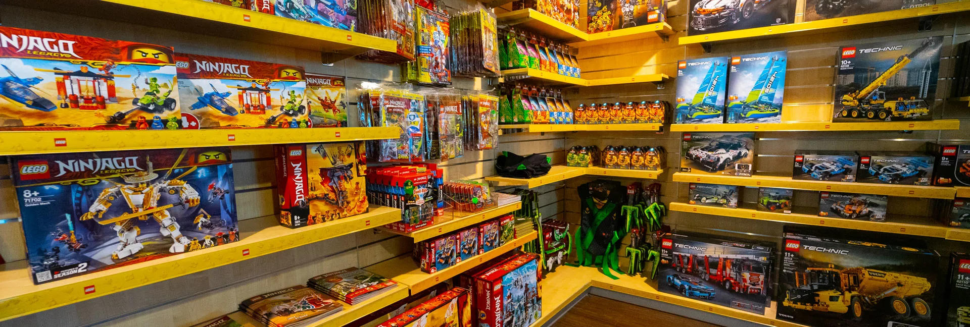 LEGOLAND® Holiday Village - Shop