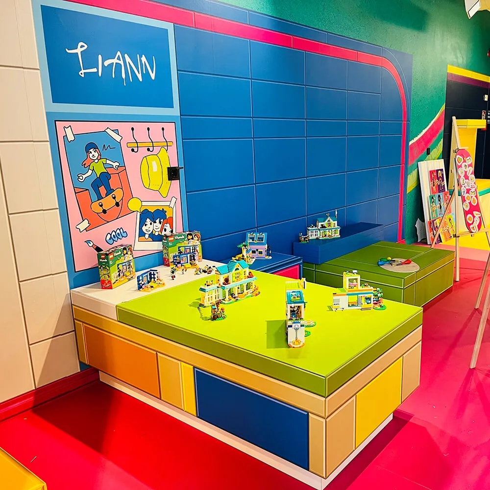 LEGO Friends Room Liann