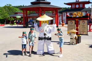 Kids with LEGOLAND resident Ninjago Master Wu