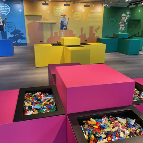 Neues Kreativzentrum Im LEGOLAND LEGO Bauspass Innenansicht