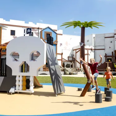 playing kids on LEGOLAND Pirate Island hotel playground
