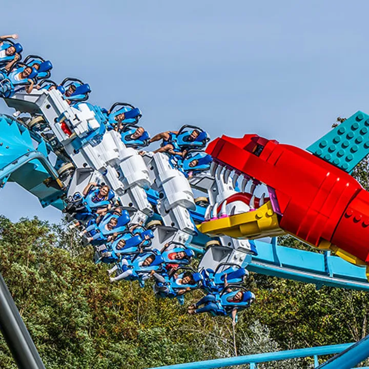 Ride on the MAXIMUS roller coaster at LEGOLAND Deutschland