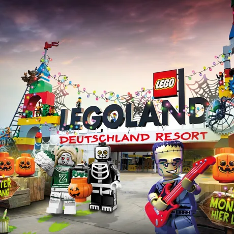 Halloween Monster Party vor LEGOLAND Portal