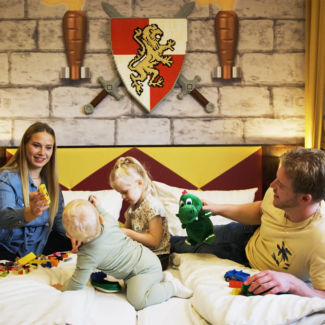 LEGOLAND Holiday Village - Castles  - King's castle - Parent's room
