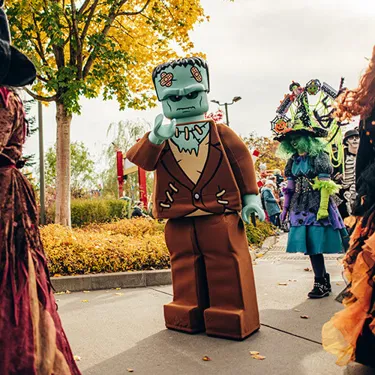 walking Frankenstein figure on Halloween at LEGOLAND Deutschland