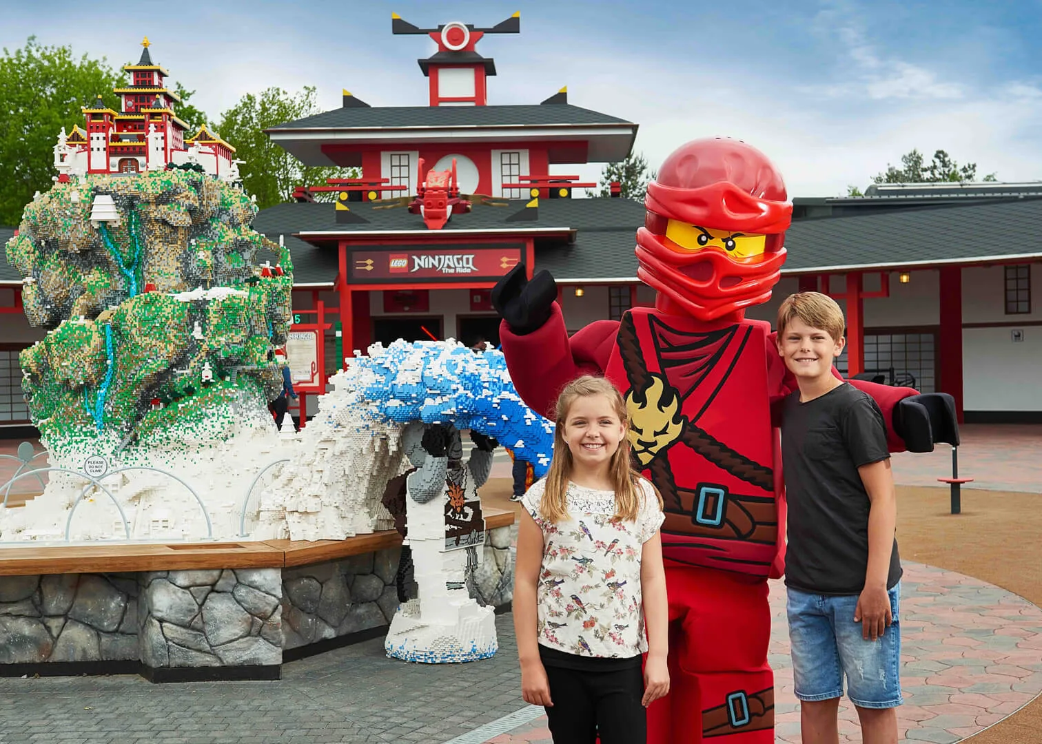 NINJAGO World LEGOLAND Kids with Kai
