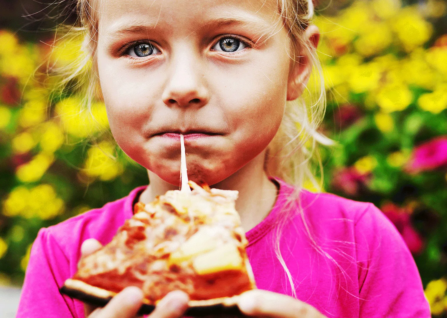 kid is Pizza at LEGOLAND Restaurant Pizza Mania